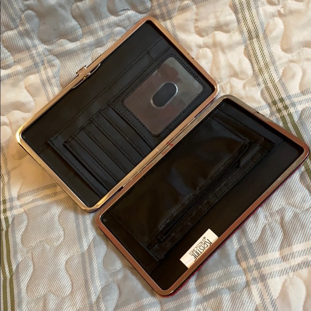 Wallet - Picture 2 of 2